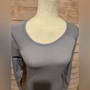Zella Athletic Casual Long Sleeve gray Top Women’s Medium